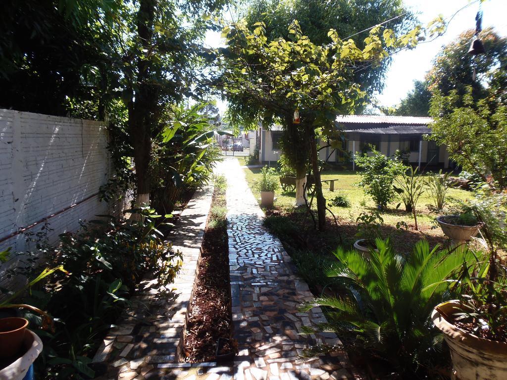 Hotel Meliza'S Garden Foz do Iguaçu Exterior foto